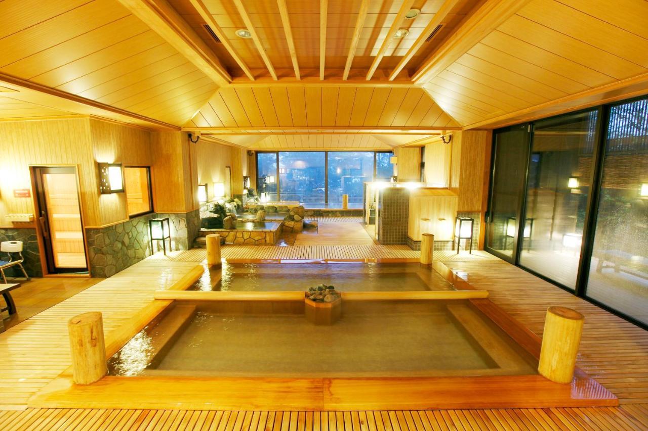Tokinoniwa Hotel Kusatsu  Buitenkant foto