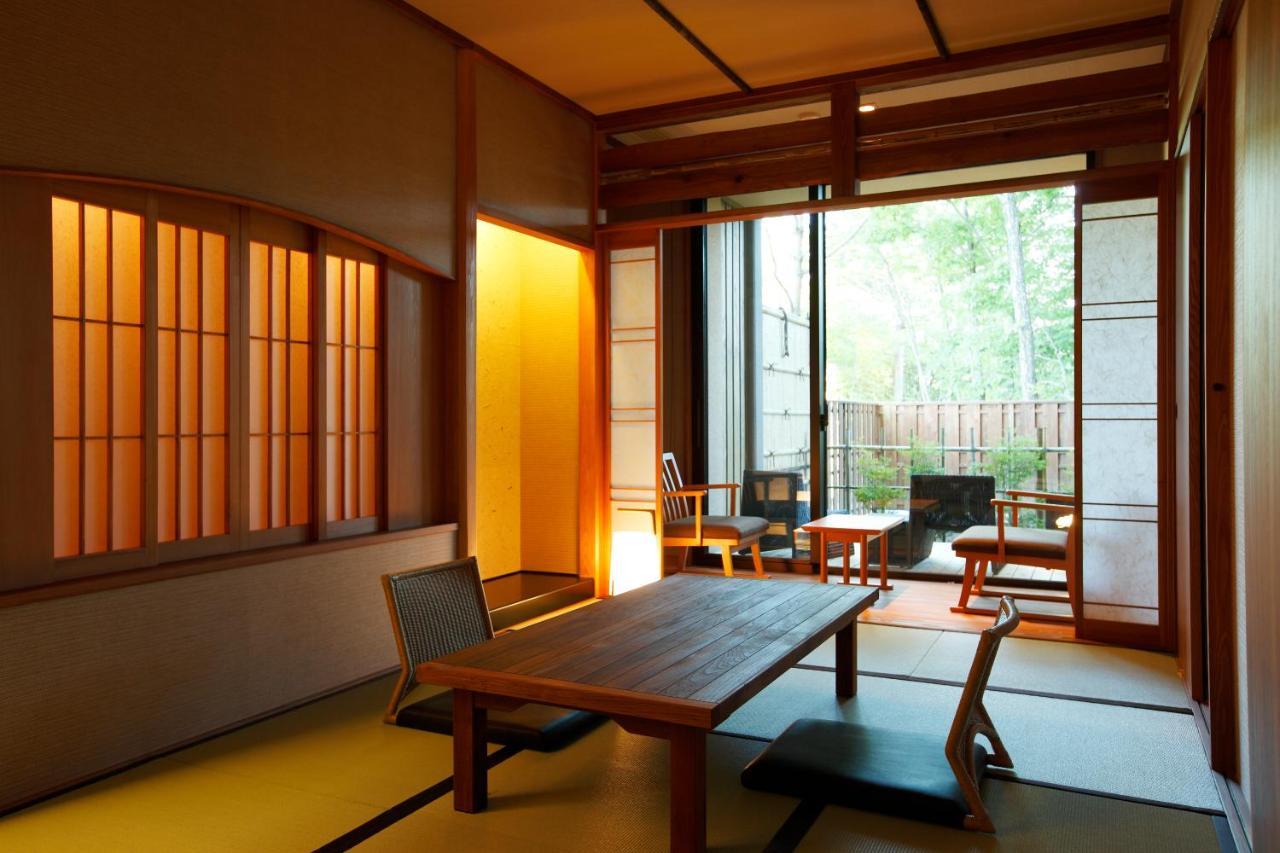 Tokinoniwa Hotel Kusatsu  Buitenkant foto