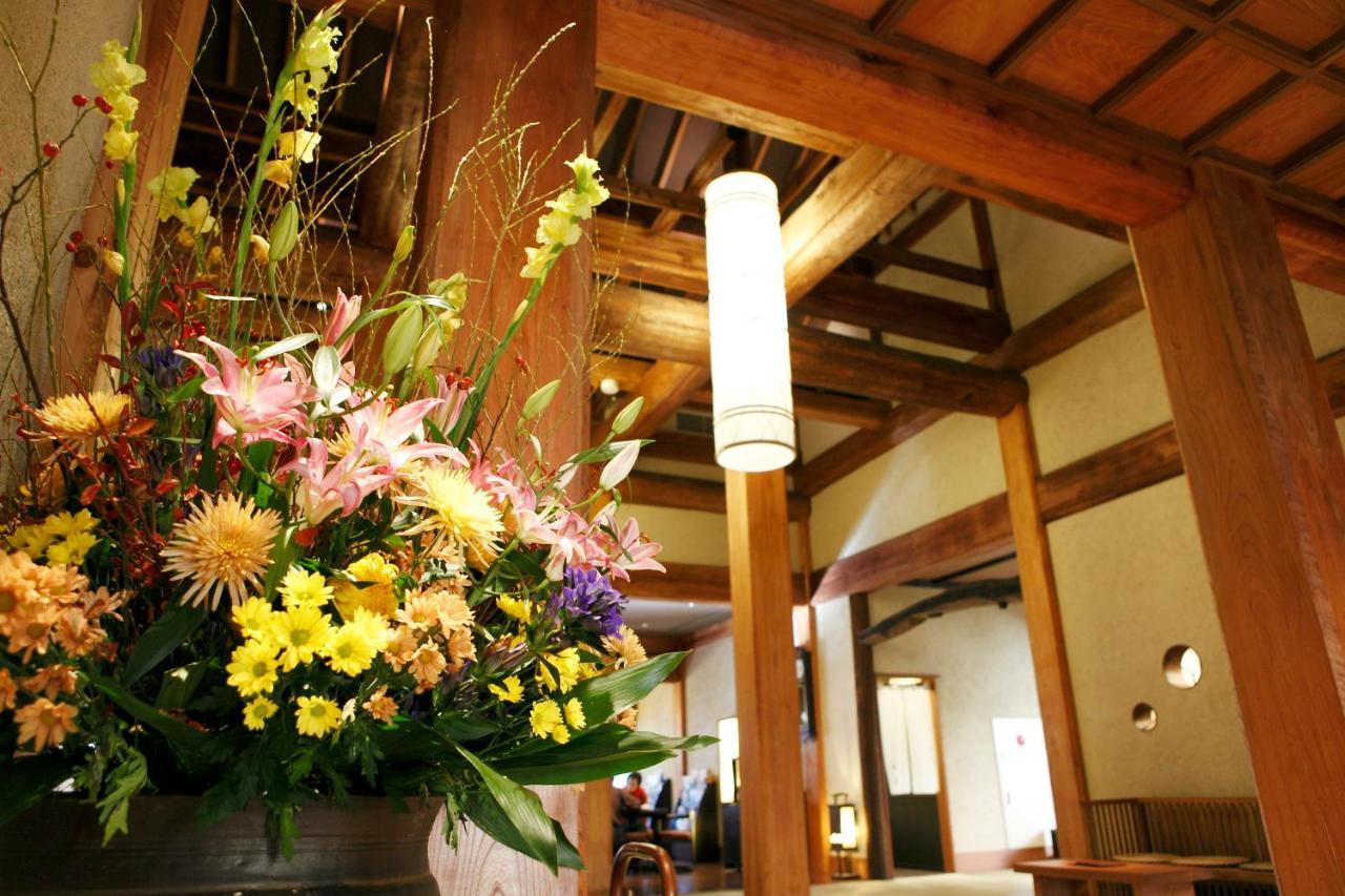 Tokinoniwa Hotel Kusatsu  Buitenkant foto
